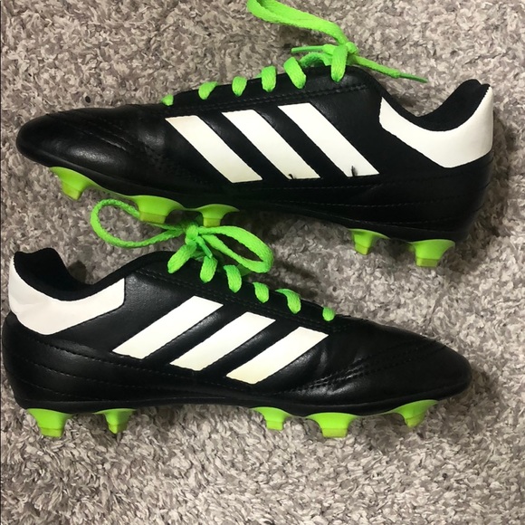 Adidas Boys Black White Lime Soccer Cleats - Picture 3 of 4